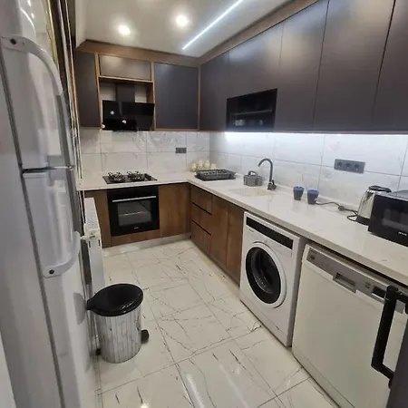 Apartment 5 4 Sisli 3 *